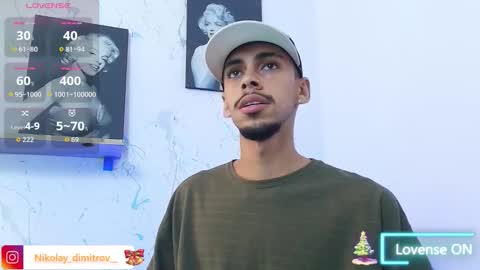    online show from 12/05/25, 07:06