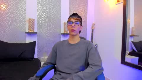    online show from 01/03/25, 04:00