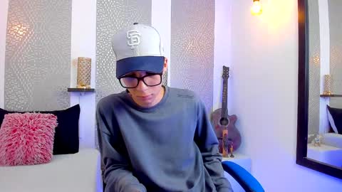    online show from 01/27/25, 04:09