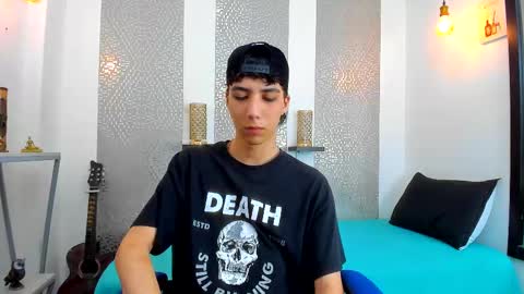    online show from 03/05/25, 04:56