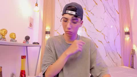    online show from 03/20/26, 04:28