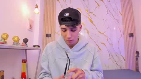    online show from 04/13/26, 04:07