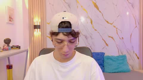    online show from 06/04/26, 04:07