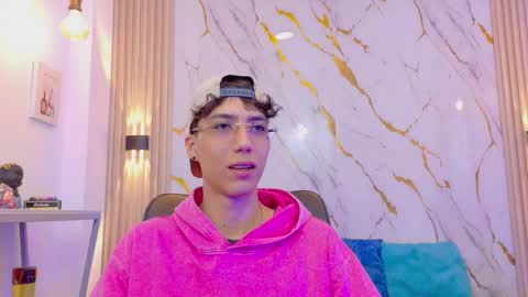    online show from 06/05/26, 04:30
