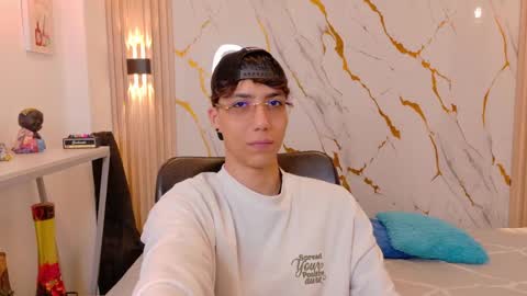    online show from 06/08/26, 04:13