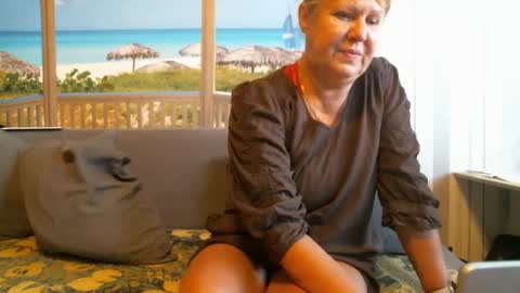 Nikole1 online show from 04/01/26, 11:00