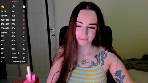      online show from 12/01/25, 03:55