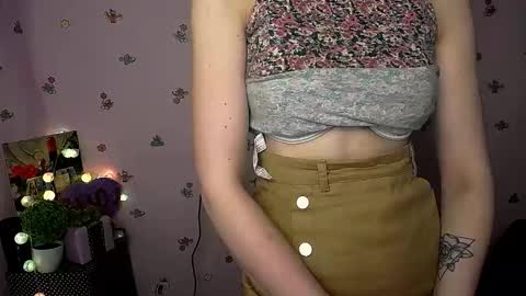 Snapshot of nikolleta_m chatting on 11/29/25, 06:55 Nikolleta online show from 11/29/25, 06:55