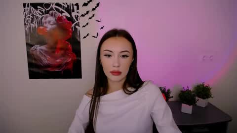 nikonara_ online show from 02/13/25, 01:48