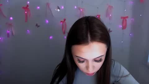 nikonara_ online show from 01/08/26, 11:56