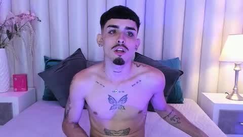 Niko Stone online show from 10/30/25, 05:42