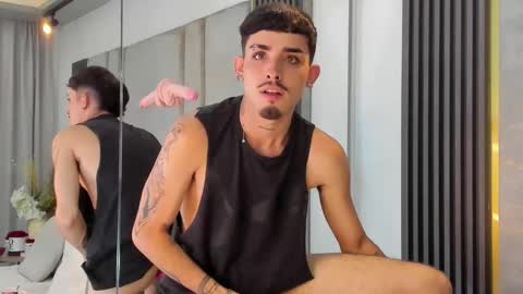 Niko Stone online show from 11/08/25, 06:24