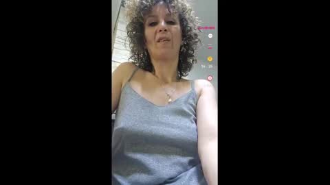 Snapshot of nikpassion123 chatting on 02/16/25, 01:16 nikol online show from 02/16/25, 01:16