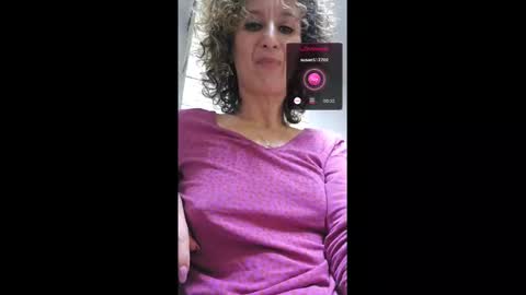 Snapshot of nikpassion123 chatting on 02/19/25, 07:48 nikol online show from 02/19/25, 07:48