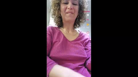 Snapshot of nikpassion123 chatting on 03/02/25, 05:54 nikol online show from 03/02/25, 05:54