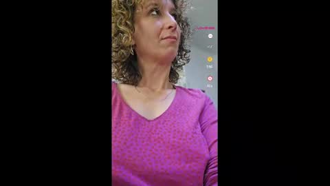 Snapshot of nikpassion123 chatting on 03/05/25, 08:32 nikol online show from 03/05/25, 08:32