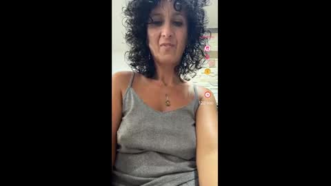 Snapshot of nikpassion123 chatting on 09/30/25, 11:37 nikol online show from 09/30/25, 11:37