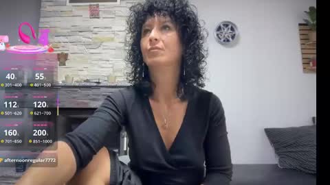 Snapshot of nikpassion123 chatting on 10/13/25, 05:07 nikol online show from 10/13/25, 05:07