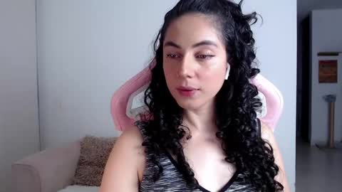 niky_blue online show from 02/03/25, 12:58