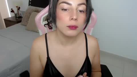niky_blue online show from 06/05/26, 12:44
