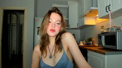 Veronica online show from 01/31/25, 05:19