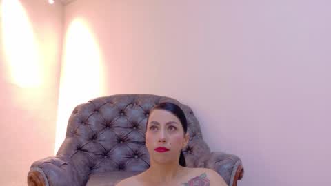  NIKY SMIT  online show from 02/08/26, 11:02