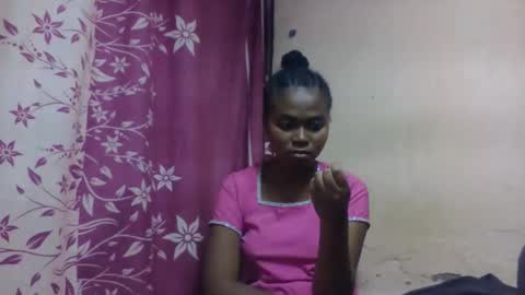 nilah online show from 11/02/25, 08:17