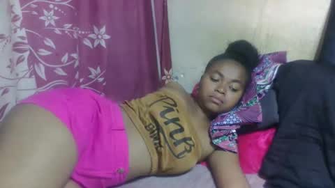 nilah online show from 03/03/26, 02:23