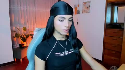 Nilam online show from 06/13/26, 03:48
