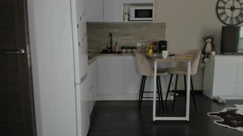 Bella online show from 02/24/26, 10:46