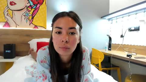 Snapshot of nilliluv chatting on 07/27/26, 10:44 Bella online show from 07/27/26, 10:44