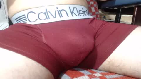 Snapshot of niluthydaniel chatting on 11/28/25, 10:51 niluthydaniel online show from 11/28/25, 10:51