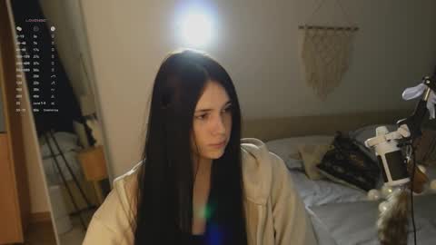 Jennet online show from 02/06/26, 07:06