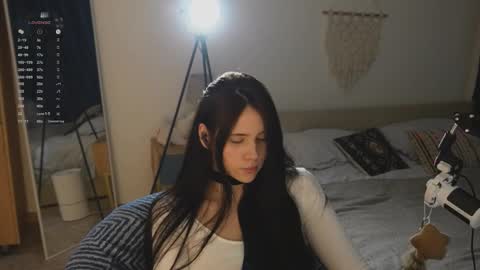 Jennet online show from 03/03/26, 07:20