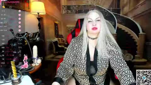 Nina online show from 04/20/26, 12:46