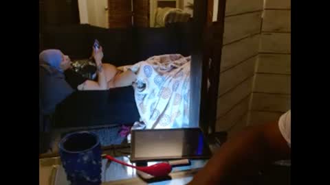 Nina Fame online show from 10/22/25, 06:13