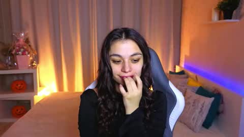 Ketrin online show from 11/25/25, 03:06