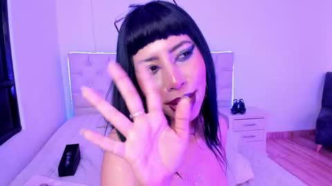 Snapshot of nina_fooxxx1 chatting on 05/16/26, 12:18 Nina Fox online show from 05/16/26, 12:18