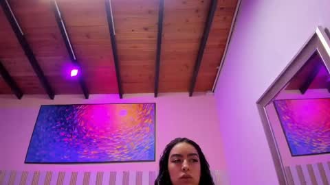 Snapshot of nina_glow_ chatting on 04/29/26, 11:25 nina_glow_ online show from 04/29/26, 11:25