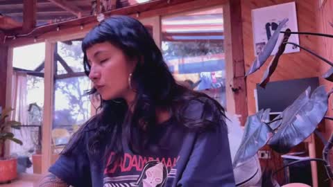 Nina.  online show from 04/19/26, 06:43