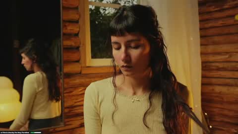 Nina.  online show from 07/09/26, 10:47
