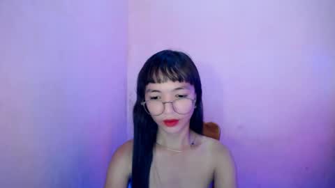Snapshot of nina_mochikiss21 chatting on 06/15/26, 02:36 Nina online show from 06/15/26, 02:36