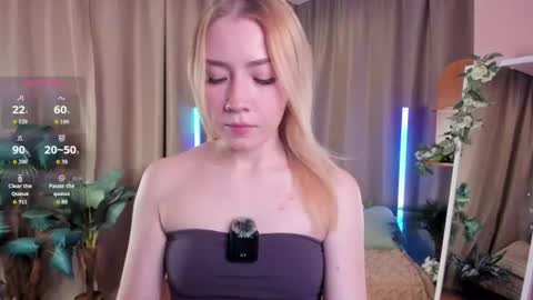 Snapshot of nina_original chatting on 07/03/26, 02:18 Nina online show from 07/03/26, 02:18