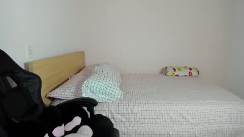  Nina  online show from 04/23/26, 08:00