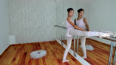 Natalia  FOLLOW ME ----  nathy po online show from 01/31/25, 11:35