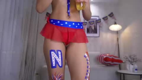 Snapshot of nina_ponse chatting on 07/04/26, 08:37 Natalia FOLLOW ME ---- nathy po online show from 07/04/26, 08:37