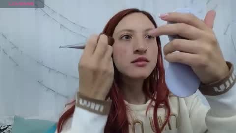 Snapshot of ninaa_fox chatting on 01/12/26, 03:17 Ninaa fox online show from 01/12/26, 03:17