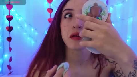 Snapshot of ninaa_fox chatting on 02/24/26, 04:27 Ninaa fox online show from 02/24/26, 04:27