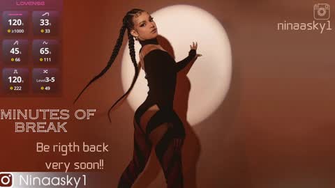 Snapshot of ninaa_sky chatting on 01/07/25, 09:03    online show from 01/07/25, 09:03