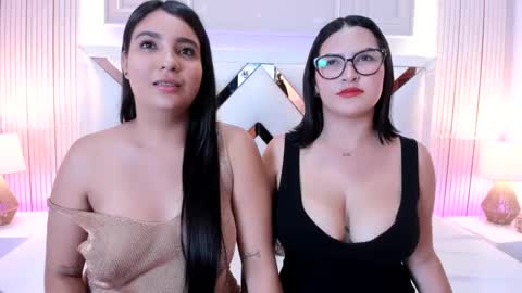 Nina online show from 09/13/25, 04:23